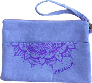 product photo:  lavender clutch