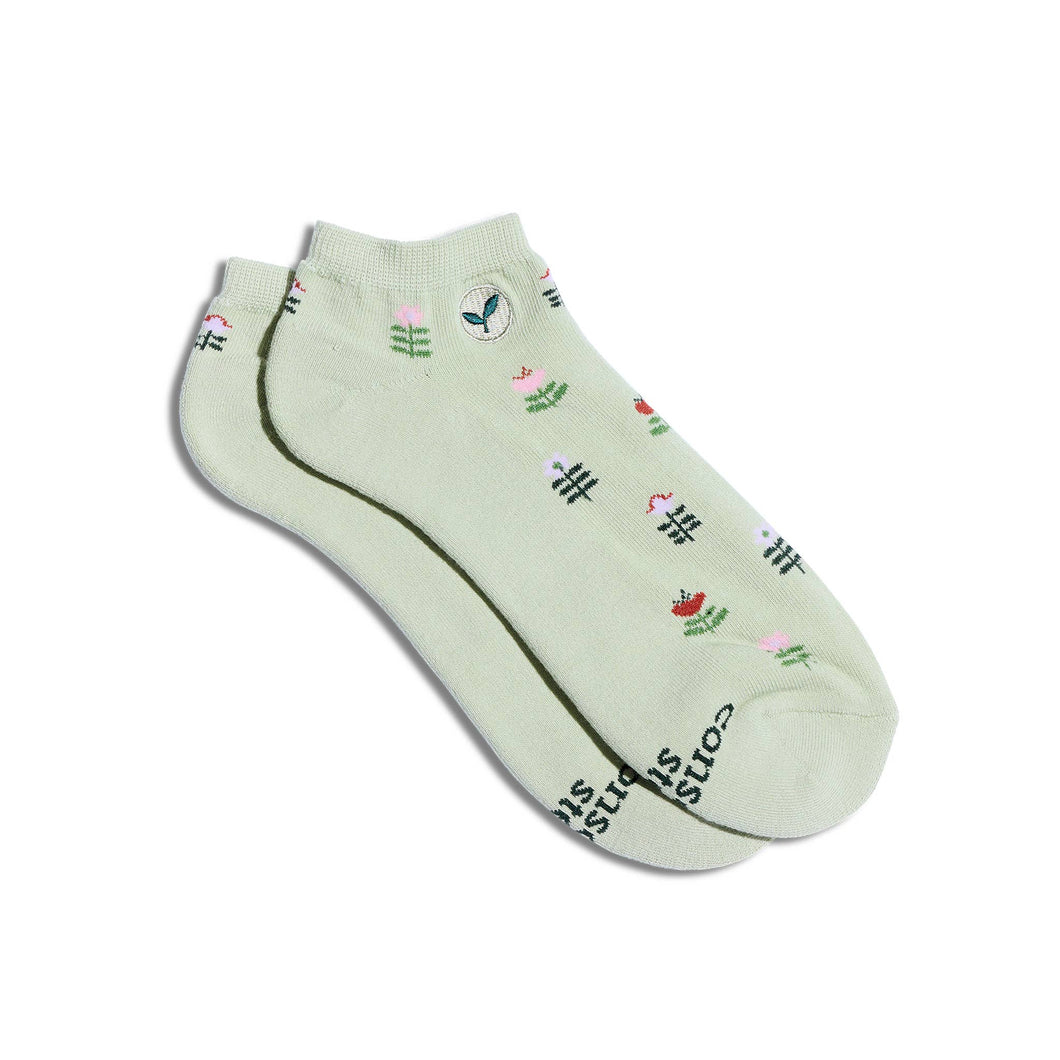 Ankle Socks that Plant Trees (Green Tulips) (provides 6 meals)