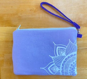 Upcycled Nourish Medium Sized Clutch - lavender (10 meals)